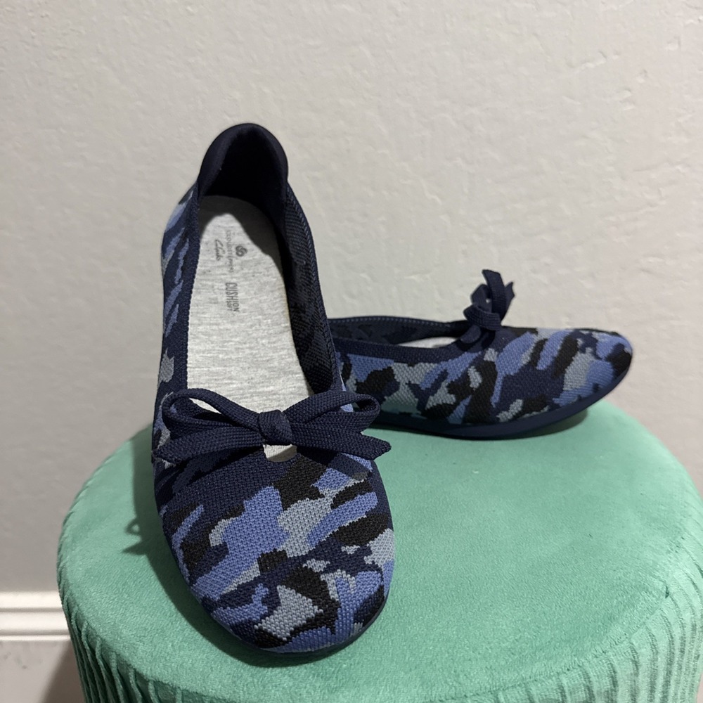 Clarks Cloudsteppers Carly Wish Camo Ballet Flats Women's Wide Sz 8 W Blue Camo